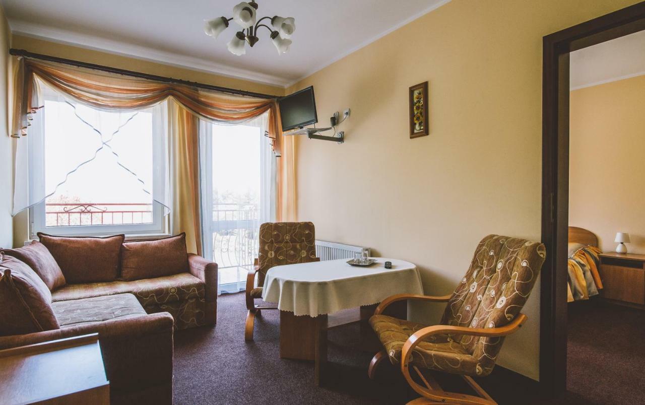 Sedna Bed & Breakfast Jastrzebia Gora Bagian luar foto